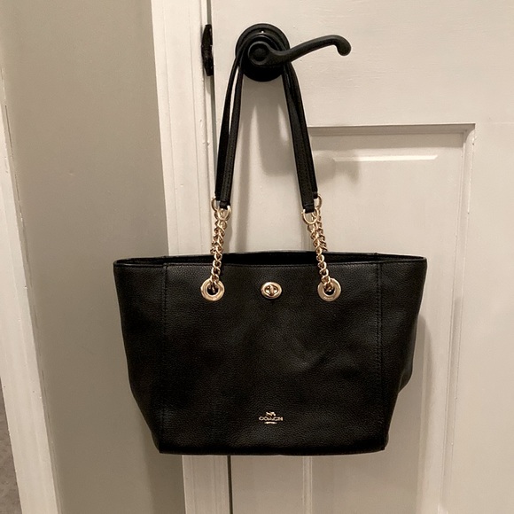 Coach Shoulder Bag- Black leather - Picture 1 of 4